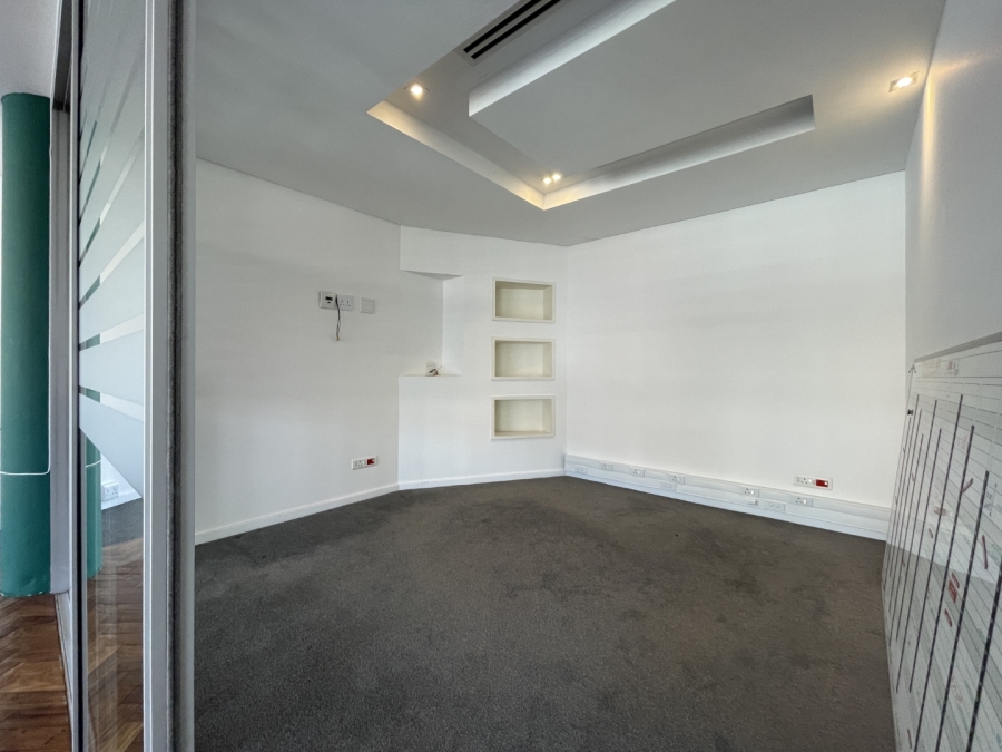 To Let commercial Property for Rent in De Waterkant Western Cape